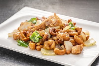 Order C4 Cashew Chicken food online from Double Dragon Restaurant store, Antioch on bringmethat.com