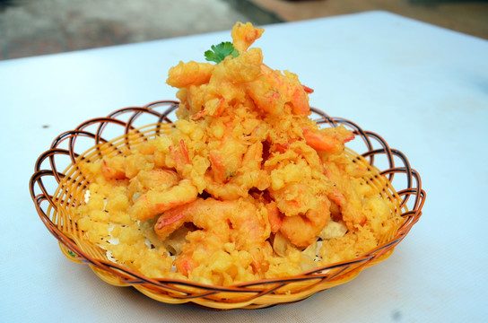 Order S15 Crispy Seafood Salt Pepper  food online from Double Dragon Restaurant store, Antioch on bringmethat.com