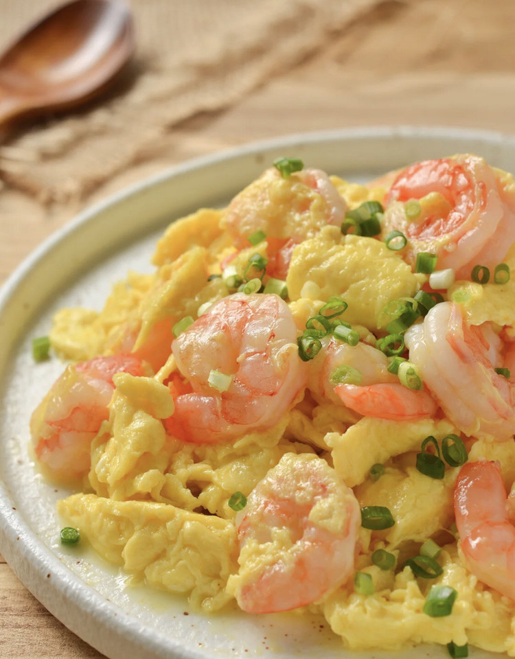 Order Scamble Egg Prawns food online from Double Dragon Restaurant store, Antioch on bringmethat.com
